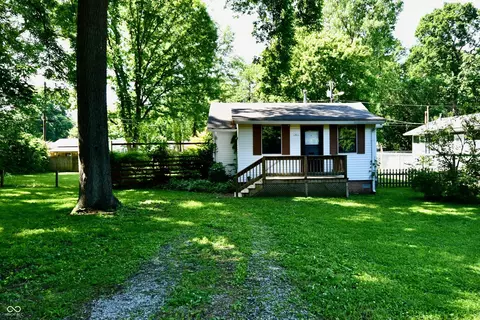 1511 Maxine Rd, Indianapolis, IN 46240