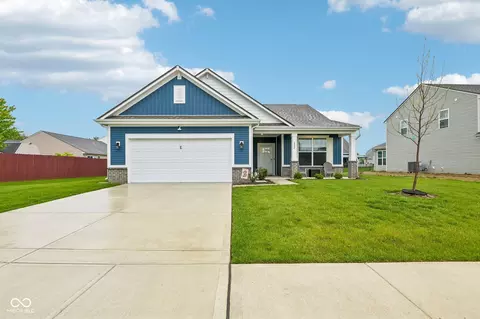 822 Lando Creek Dr, Kokomo, IN 46902