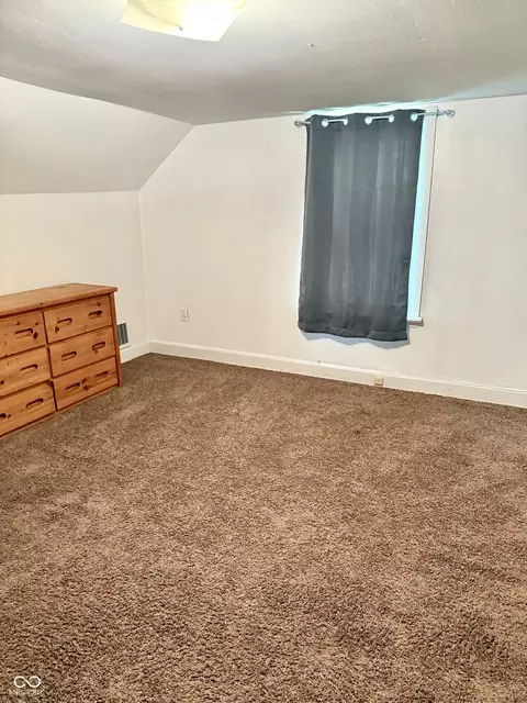 Bedroom - 3205 E Jackson St, Muncie, IN 47303 photo 5 of 6