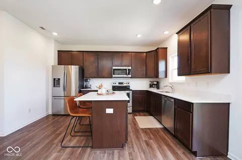 Kitchen - 8346 Juniper Ln, Pendleton, IN 46064 photo 1 of 7