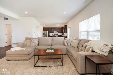 Living - 8346 Juniper Ln, Pendleton, IN 46064 photo 2 of 2