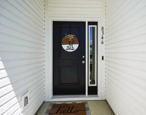 Entry Way - 8346 Juniper Ln, Pendleton, IN 46064 photo 1 of 6