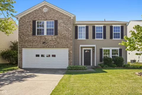 2967 Hearthside Dr, Greenwood, IN 46143