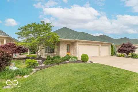 3382 E Nottinghill Dr, Plainfield, IN 46168