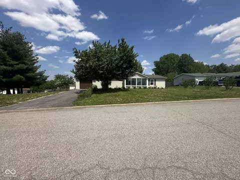 506 Pilgrim Way, Salem, IN 47167