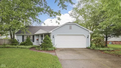 391 S Baldwin St, Bargersville, IN 46106