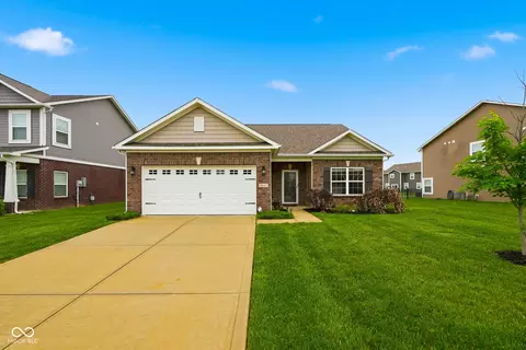 6617 Laredo Dr, Mccordsville, IN 46055