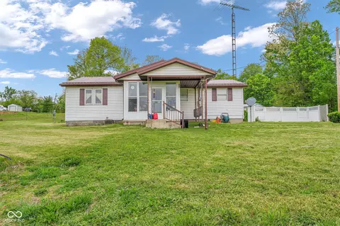 1892 Maze Rd, Spencer, IN 47460