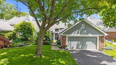 8103 Clearwater Pkwy, Indianapolis, IN 46240