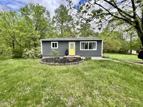 5860 Aho Dr, Avon, IN 46123