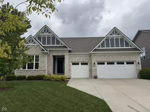 5447 Forest Glen Dr, Brownsburg, IN 46112