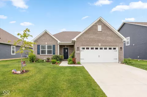 6683 Birmingham Ave, Mccordsville, IN 46055