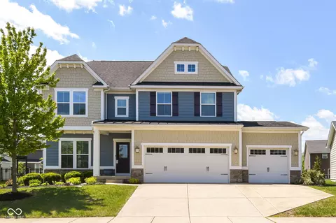 11946 Eaglerun Way, Zionsville, IN 46077