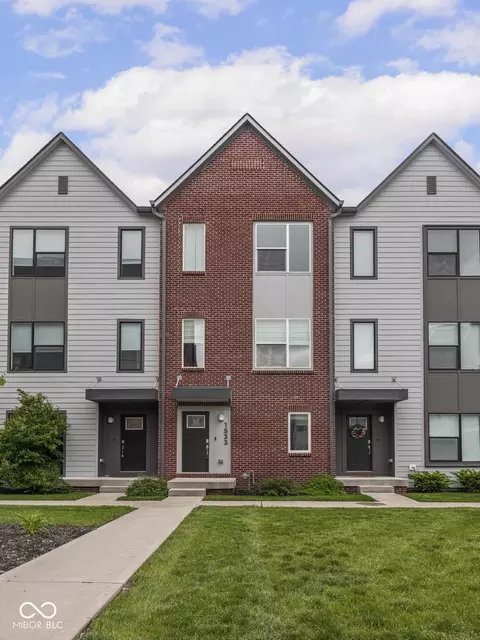1533 Tannery Way, Indianapolis, IN 46202