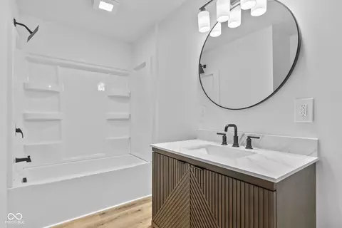 Bath - 1130 Mann Ave, Austin, IN 47102 photo 3 of 3