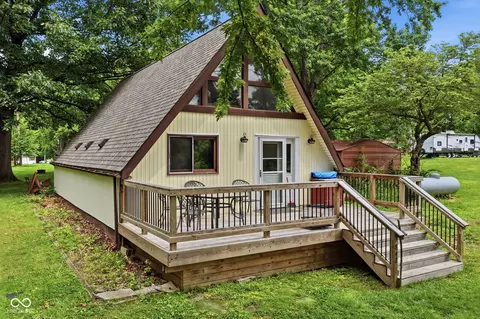 842 Mike Pl, Kingman, IN 47952