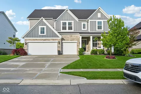 18757 Dooney Ct, Noblesville, IN 46062