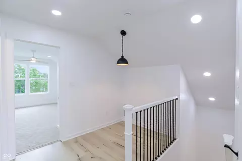 Entry Way - 2820 Macpherson Ave, Indianapolis, IN 46205 photo 1 of 2