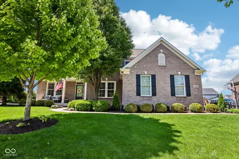 14616 Pleasant Crest Ave, Fishers, IN 46037