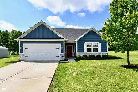3750 E Waterford Ct, Cloverdale, IN 46120