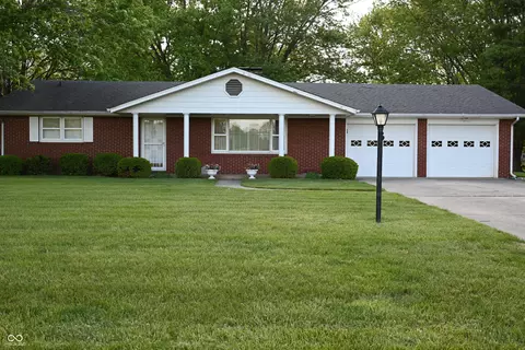 5939 N Heritage Ln, Alexandria, IN 46001