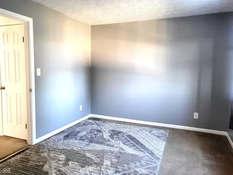 Bedroom - 4734 Hackberry Dr, Columbus, IN 47201 photo 4 of 4