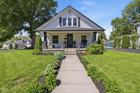 506 S Center St, Plainfield, IN 46168