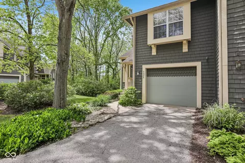 4624 Stansbury Ln, Indianapolis, IN 46254
