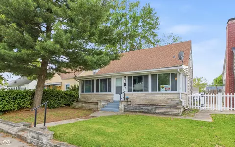 226 S 6th Ave, Beech Grove, IN 46107