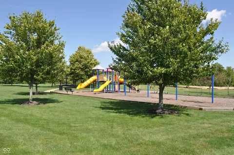 Exterior - 2396 Boneset Dr, Plainfield, IN 46168 photo 6 of 7
