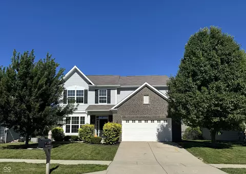 2673 Night Hawk Rd, Greenwood, IN 46143