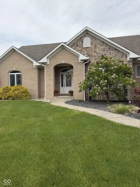 5318 Cody Ln, Plainfield, IN 46168