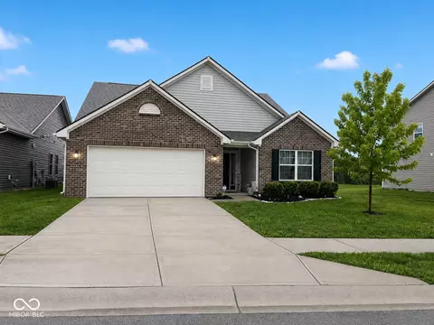 1620 Danielle Rd, Lebanon, IN 46052