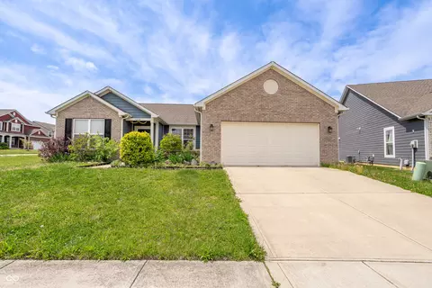 5250 Hearst Ln, Indianapolis, IN 46239