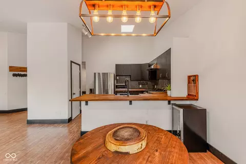 Dining - 4061 Shields Dr, Columbus, IN 47201 photo 1 of 1