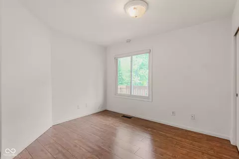 Bedroom - 4061 Shields Dr, Columbus, IN 47201 photo 1 of 5