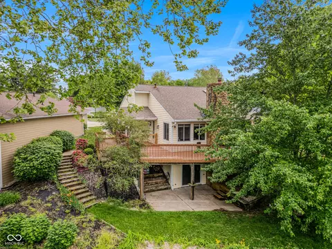 4061 Shields Dr, Columbus, IN 47201