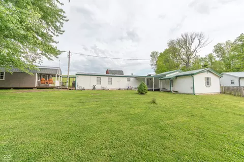 914 W 900 S, Flat Rock, IN 47234