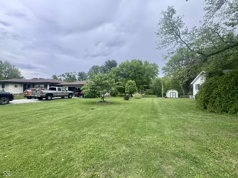 Exterior - 1306 Liberty St, Covington, IN 47932 photo 3 of 11