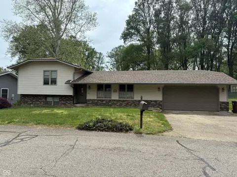 2380 Legendary Dr, Martinsville, IN 46151