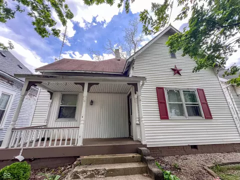 457 W Mechanic St, Shelbyville, IN 46176