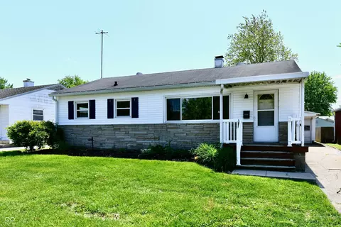 129 E Mckenzie Rd, Greenfield, IN 46140