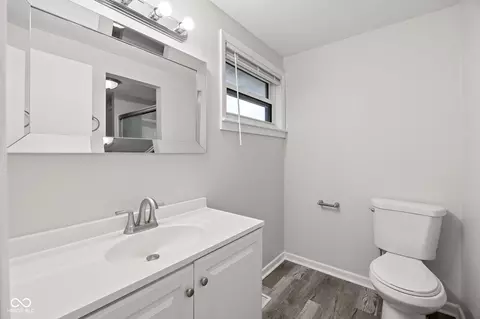 Bath - 8233 E Thompson Rd, Indianapolis, IN 46239 photo 3 of 4