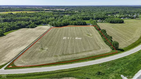 7892 N Whiteland Ln, Martinsville, IN 46151