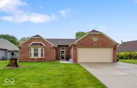 1980 Crystal Bay East Dr, Plainfield, IN 46168