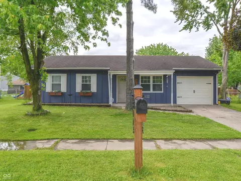 5423 Lobo Dr, Indianapolis, IN 46237