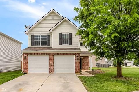 11438 Arches Dr, Indianapolis, IN 46235