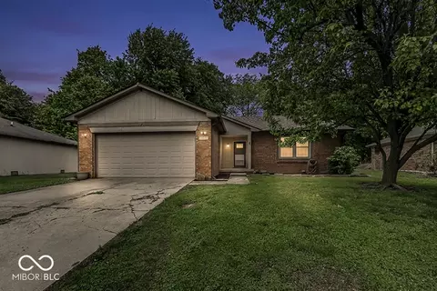 3526 Wild Ivy Dr, Indianapolis, IN 46227