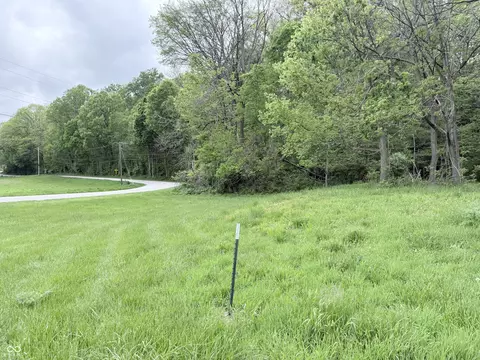 - Santanna Drive, Lafayette, IN 47905
