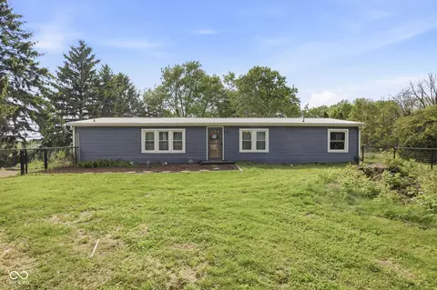 160 W Union Rd, Monrovia, IN 46157